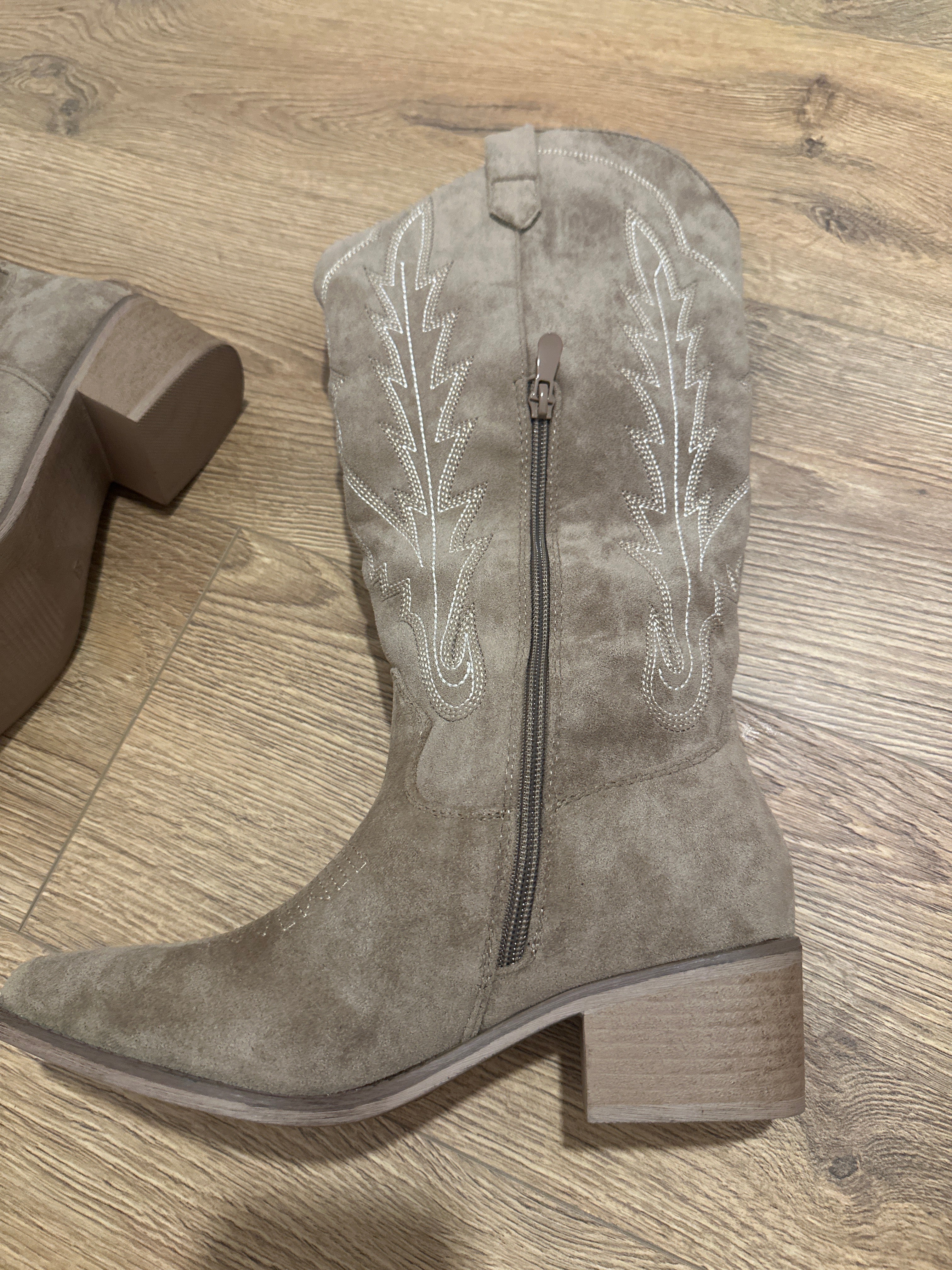 BOTAS ALTAS BEIGE
